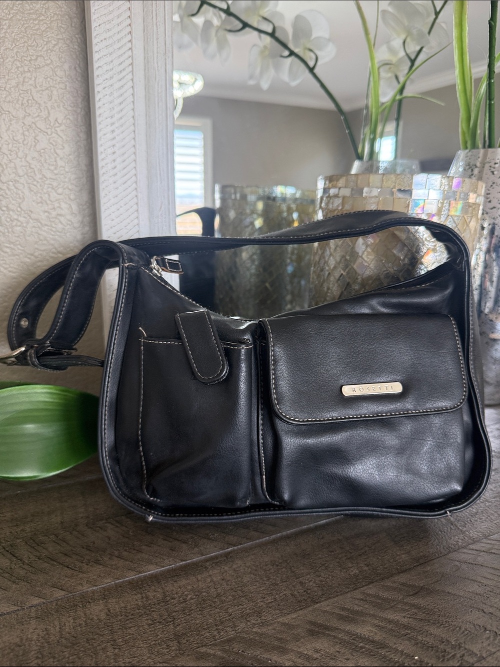 Rosetti Black Smooth Leather Messenger Shoulder Bag